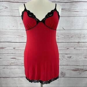 Studio Donatella red with black lace negligee